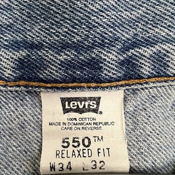 Levi's 550 Jean Shorts Women's 32” Waist Distressed Mens 34 Cut-Off Denim - Picture 5 of 10